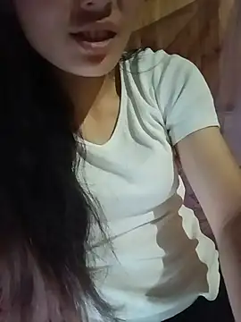 Snapshot of Hilary-123 chatting on July 13, 2026, 2:14 am Hilary-123 online show from July 13, 2026, 2:14 am