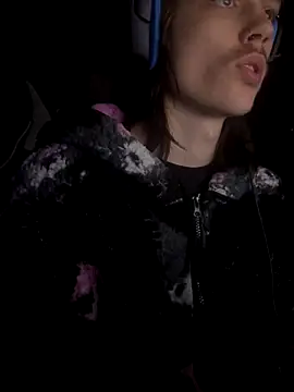 Snapshot of DkAuxier1 chatting on December 15, 2025, 1:43 am DkAuxier1 online show from December 15, 2025, 1:43 am