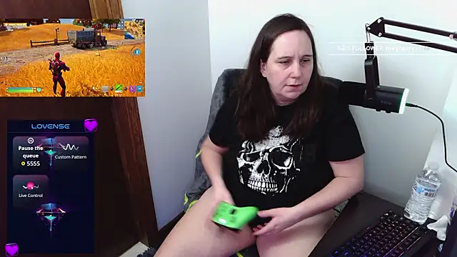 Snapshot of msgamergirl69 chatting on February 7, 2026, 9:24 am msgamergirl69 online show from February 7, 2026, 9:24 am