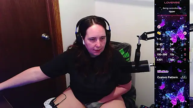 msgamergirl69 online show from March 18, 2026, 5:43 am