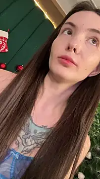 Snapshot of KaylaGraceful chatting on December 18, 2025, 1:06 pm KaylaGraceful online show from December 18, 2025, 1:06 pm