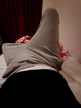 Snapshot of Spencgrab chatting on December 4, 2025, 8:06 pm Spencgrab online show from December 4, 2025, 8:06 pm