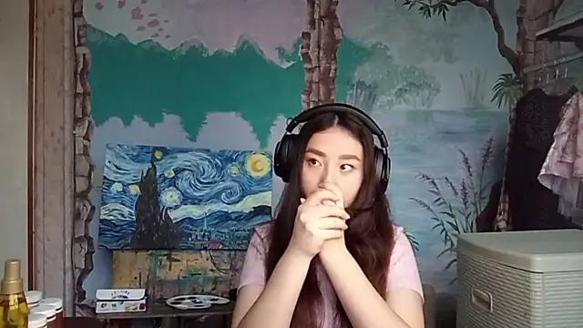 Snapshot of Sofiaherexo chatting on December 16, 2025, 11:15 am Sofiaherexo online show from December 16, 2025, 11:15 am