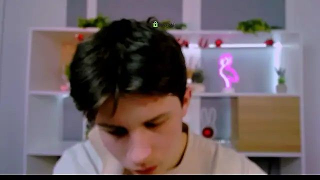 Snapshot of leo_valor chatting on January 15, 2026, 7:13 am leo valor online show from January 15, 2026, 7:13 am