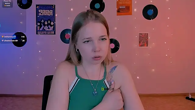 Snapshot of teya_starling chatting on March 30, 2026, 11:55 am teya starling online show from March 30, 2026, 11:55 am