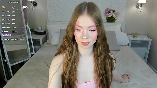 Snapshot of Tessa_Sunn chatting on March 6, 2026, 12:18 am Tessa Sunn online show from March 6, 2026, 12:18 am