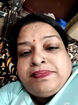 Snapshot of Sexey-Model21 chatting on February 22, 2026, 11:47 pm Sexey-Model21 online show from February 22, 2026, 11:47 pm