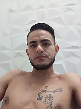 Snapshot of master_king_777 chatting on December 5, 2025, 3:41 pm master king 777 online show from December 5, 2025, 3:41 pm