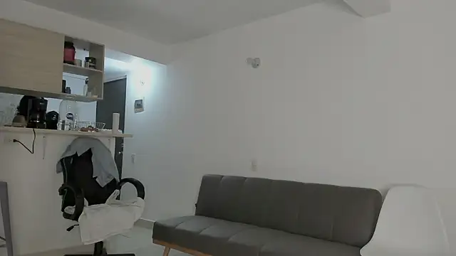 Snapshot of IrisFit chatting on February 8, 2026, 1:03 pm IrisFit online show from February 8, 2026, 1:03 pm