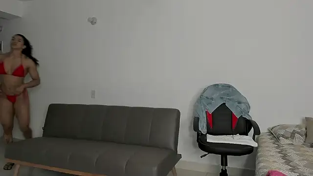 Snapshot of IrisFit chatting on March 17, 2026, 1:03 pm IrisFit online show from March 17, 2026, 1:03 pm