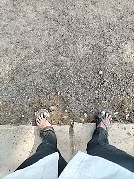 slimmicute online show from December 21, 2025, 3:57 am