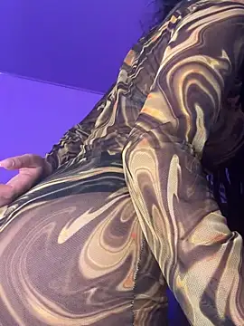 Snapshot of VanneGoddess chatting on February 7, 2026, 3:10 am VanneGoddess online show from February 7, 2026, 3:10 am