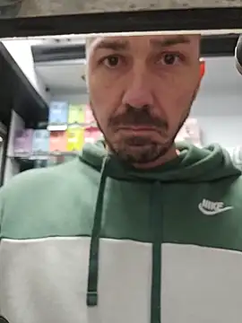 kunzpl online show from December 16, 2025, 5:29 pm