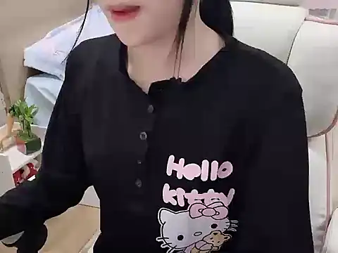 Snapshot of Yuyu-baobei chatting on January 13, 2026, 11:37 am Yuyu-baobei online show from January 13, 2026, 11:37 am