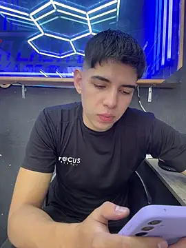 Johan stick online show from February 5, 2026, 4:55 pm