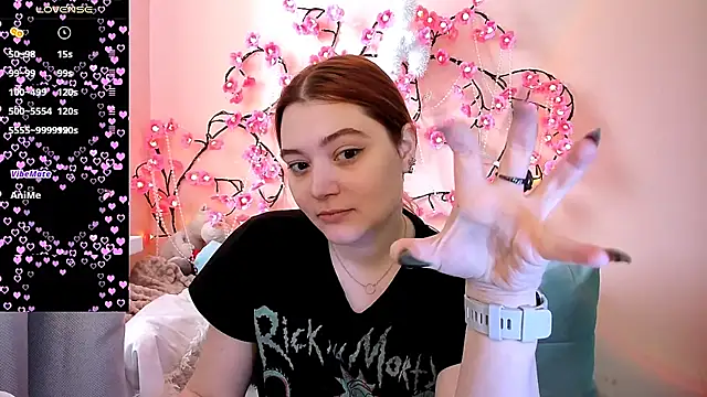 Snapshot of Ungoliant_Kiss chatting on February 22, 2026, 11:31 am Ungoliant Kiss online show from February 22, 2026, 11:31 am