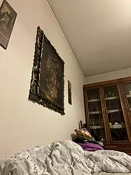 Snapshot of gini92 chatting on February 1, 2026, 12:20 am gini92 online show from February 1, 2026, 12:20 am