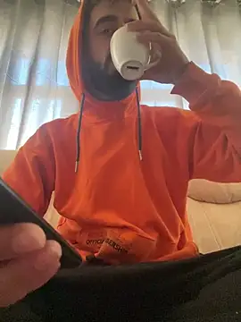 Snapshot of Ghost-Zero chatting on March 18, 2026, 8:17 am Ghost-Zero online show from March 18, 2026, 8:17 am