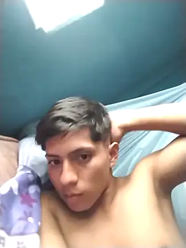 Snapshot of Manuelp0203 chatting on March 6, 2026, 8:27 pm Manuelp0203 online show from March 6, 2026, 8:27 pm