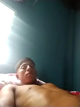 Snapshot of Manuelp0203 chatting on March 29, 2026, 7:36 pm Manuelp0203 online show from March 29, 2026, 7:36 pm