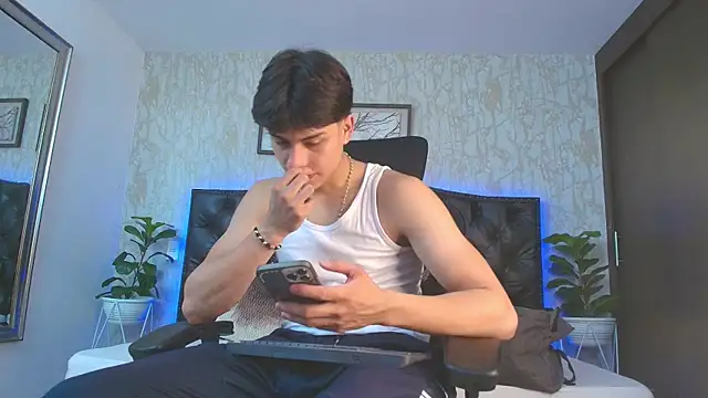 Lander Cruz online show from February 26, 2026, 7:35 pm