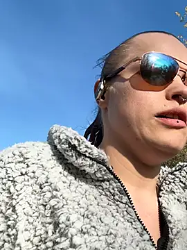 Snapshot of LoreenKinky chatting on February 28, 2026, 1:12 pm LoreenKinky online show from February 28, 2026, 1:12 pm