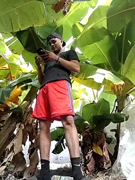 Snapshot of youngboypiss chatting on December 3, 2025, 1:09 pm youngboypiss online show from December 3, 2025, 1:09 pm