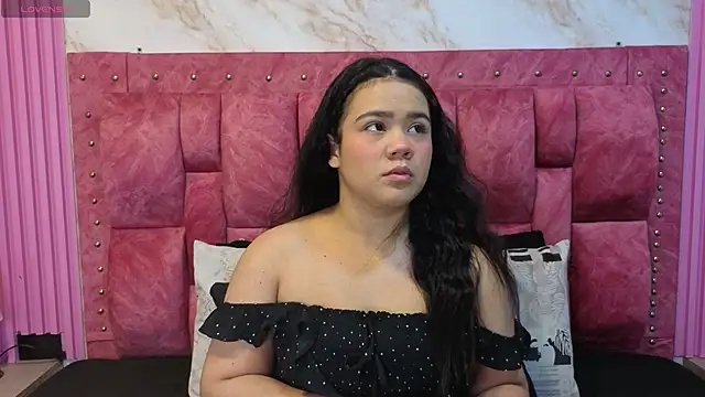 ValeryMorales online show from March 15, 2026, 6:03 pm