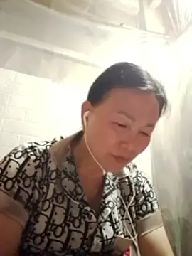 Lili-123k online show from March 24, 2026, 6:07 am