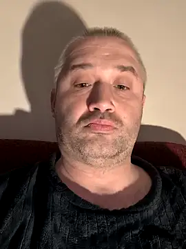 Snapshot of Olomoucak1982 chatting on March 16, 2026, 7:29 pm Olomoucak1982 online show from March 16, 2026, 7:29 pm