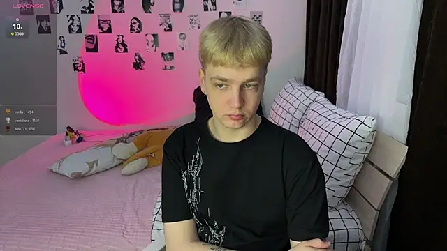 olivertasty2 online show from December 16, 2025, 1:05 pm