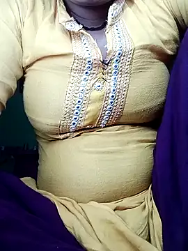 Karisma ji online show from May 25, 2026, 7:14 am