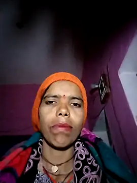 Snapshot of Chetna_sharma chatting on December 13, 2025, 11:21 pm Chetna sharma online show from December 13, 2025, 11:21 pm