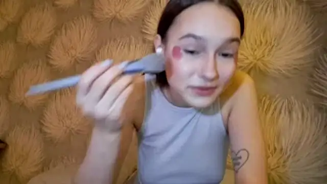 Snapshot of Harlybaby_2007 chatting on December 4, 2025, 1:09 pm Harlybaby 2007 online show from December 4, 2025, 1:09 pm