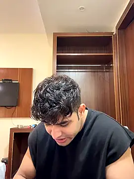 Snapshot of Anshtease chatting on December 4, 2025, 6:12 am Anshtease online show from December 4, 2025, 6:12 am