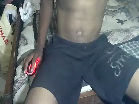 Snapshot of londanirc chatting on December 16, 2025, 2:33 pm londanirc online show from December 16, 2025, 2:33 pm