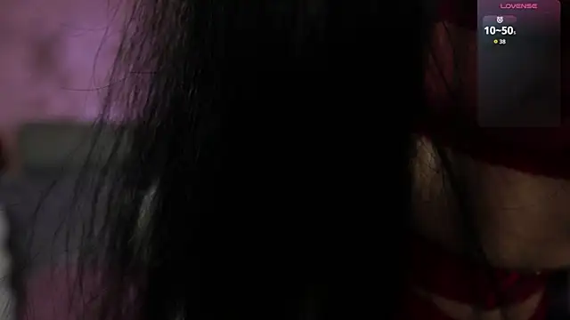 AryaTalisa online show from December 14, 2025, 4:29 am