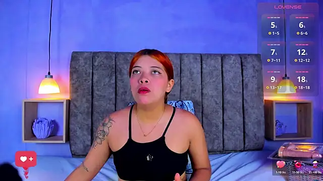 RousseVyxen online show from January 14, 2026, 7:30 pm