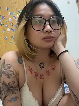 Snapshot of abella1116 chatting on February 28, 2026, 11:33 am abella1116 online show from February 28, 2026, 11:33 am