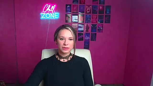 Melodie Aster online show from February 4, 2026, 6:30 am