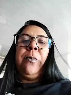 Snapshot of Carameloswing1 chatting on December 13, 2025, 9:53 pm Carameloswing1 online show from December 13, 2025, 9:53 pm