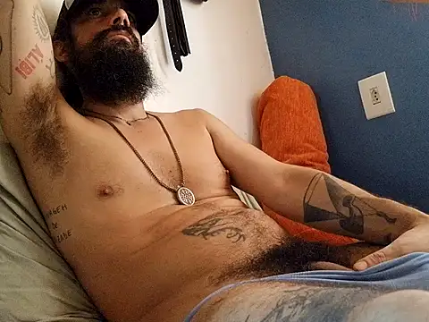 Snapshot of ooproprio chatting on May 7, 2026, 6:57 pm ooproprio online show from May 7, 2026, 6:57 pm