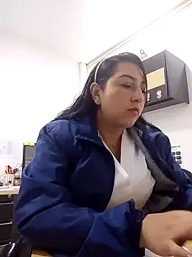 Valeria montana  online show from March 12, 2026, 12:11 pm