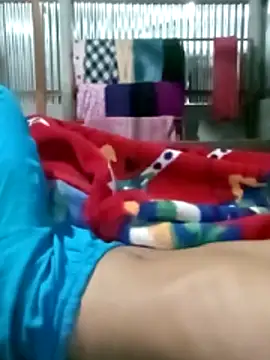 naughtygirl96 online show from April 6, 2026, 1:03 am