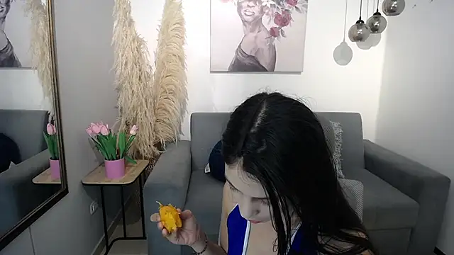 Snapshot of AdrianaTorres_ chatting on February 25, 2026, 2:16 pm AdrianaTorres online show from February 25, 2026, 2:16 pm