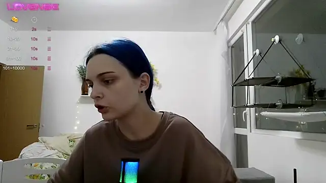 Snapshot of kawaii_lavinaa chatting on December 5, 2025, 6:48 pm kawaii lavinaa online show from December 5, 2025, 6:48 pm