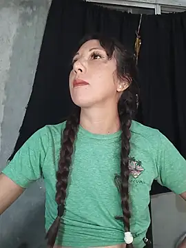 Snapshot of Cristal_azul777 chatting on March 18, 2026, 1:31 am Cristal azul777 online show from March 18, 2026, 1:31 am