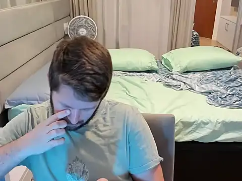 Snapshot of RipMyUnderwear chatting on December 15, 2025, 9:41 pm RipMyUnderwear online show from December 15, 2025, 9:41 pm