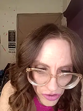 Snapshot of snowbird1117 chatting on February 23, 2026, 3:48 am snowbird1117 online show from February 23, 2026, 3:48 am