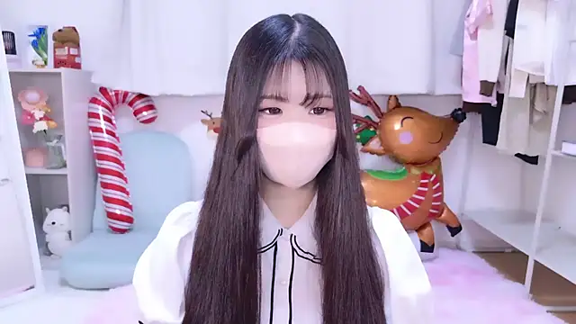 Snapshot of Otochan_0108xx chatting on December 23, 2025, 7:28 am Otochan 0108xx online show from December 23, 2025, 7:28 am